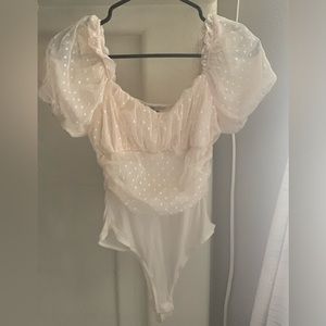 Fashion nova bodysuit size small